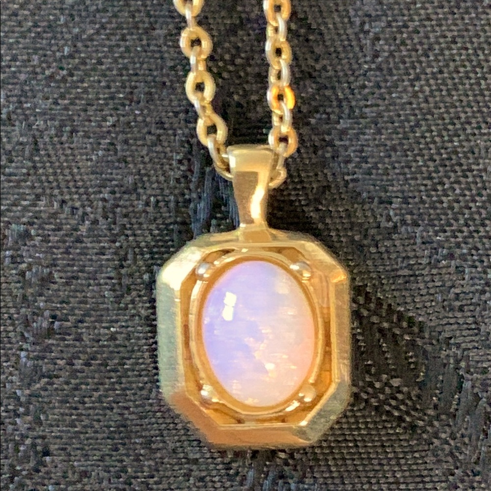Delicate Oval Opal in Gold Tone Frame on Fine 18 Inch Chain